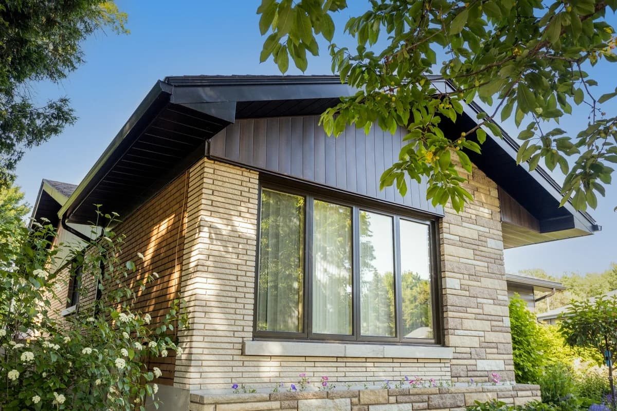 Revêtement aluminium Rialux Tiago – Remise à neuf, Boucherville