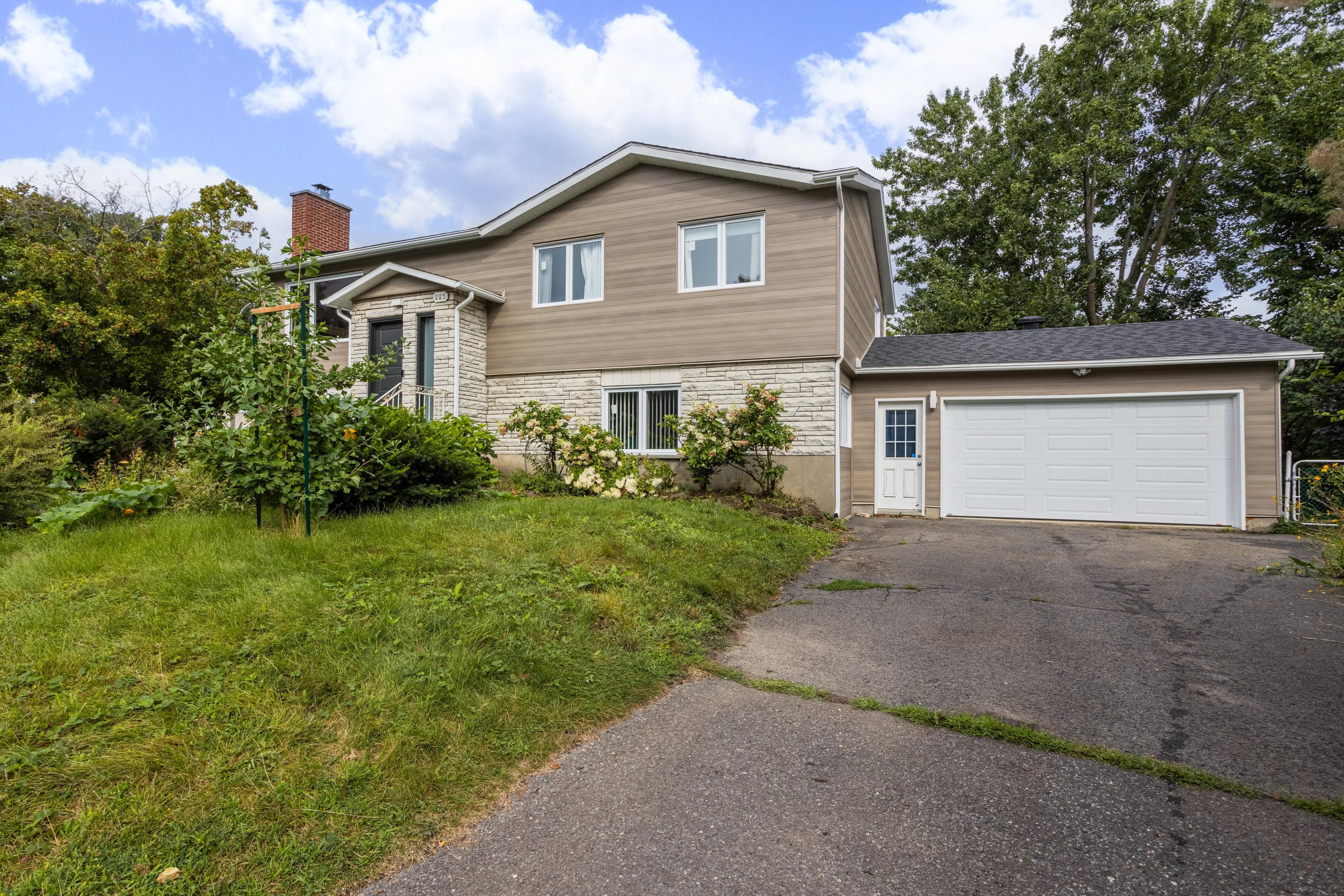 Pose d'aluminium Rialux Driftwood | Boucherville